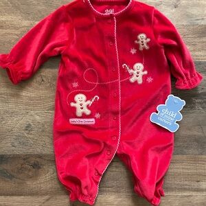 Red gingerbread man baby sleeper